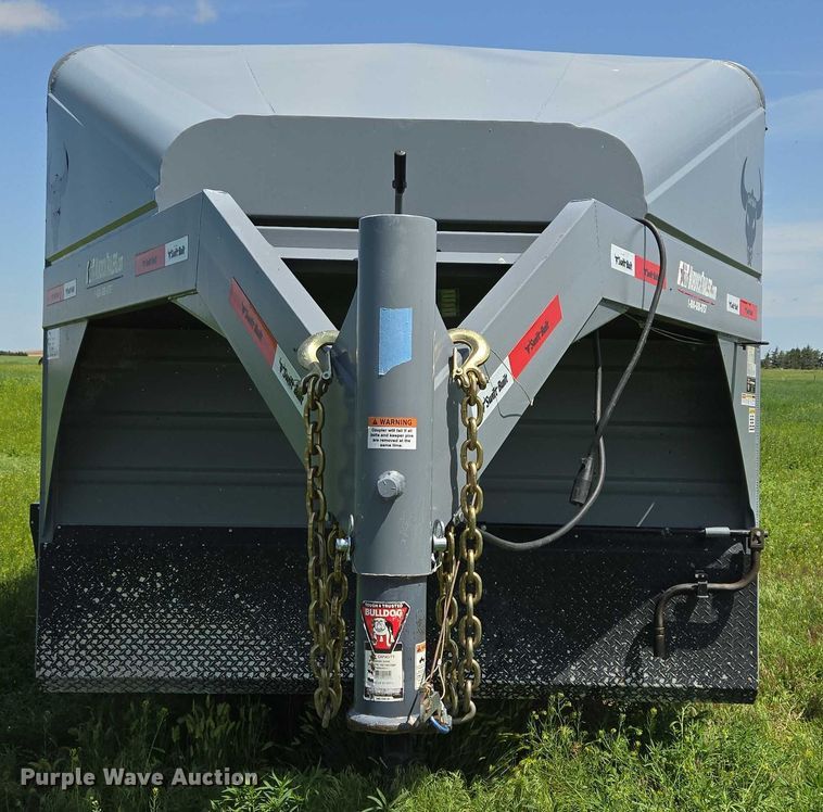 image for item DT7223 2021 Swift Built RMX24 3-7K livestock trailer