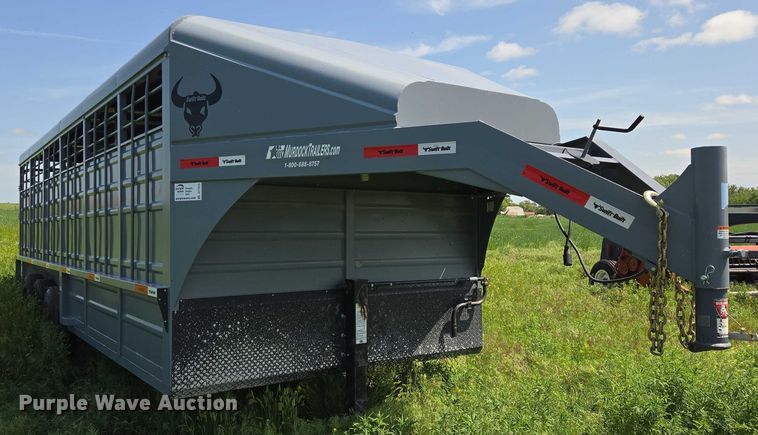 image for item DT7223 2021 Swift Built RMX24 3-7K livestock trailer