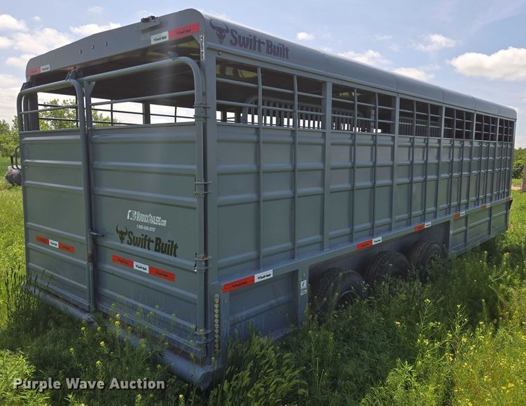 image for item DT7223 2021 Swift Built RMX24 3-7K livestock trailer
