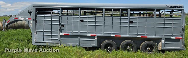 image for item DT7223 2021 Swift Built RMX24 3-7K livestock trailer
