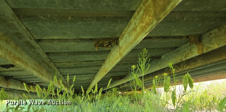 image for item DT7223 2021 Swift Built RMX24 3-7K livestock trailer