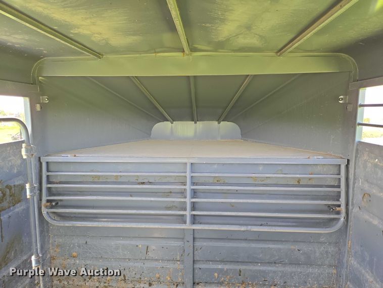 image for item DT7223 2021 Swift Built RMX24 3-7K livestock trailer