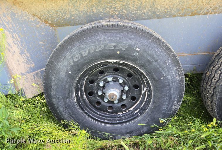 image for item DT7223 2021 Swift Built RMX24 3-7K livestock trailer