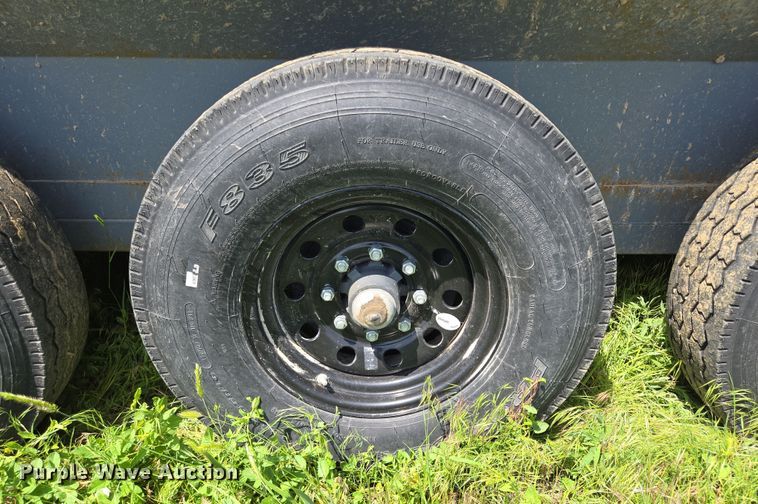 image for item DT7223 2021 Swift Built RMX24 3-7K livestock trailer