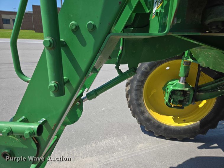 image for item DU7917 2008 John Deere 4830 sprayer