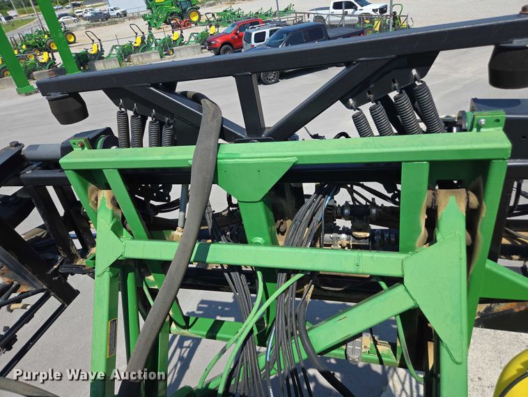 image for item DU7917 2008 John Deere 4830 sprayer