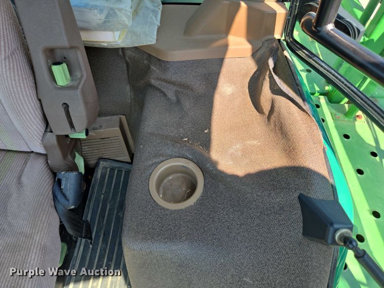 image for item DU7917 2008 John Deere 4830 sprayer