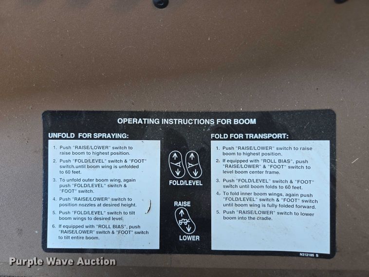 image for item DU7917 2008 John Deere 4830 sprayer