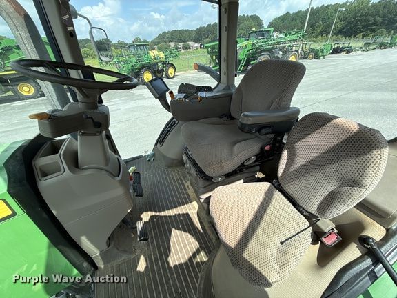 image for item DU7918 2012 John Deere 7230R MFWD tractor