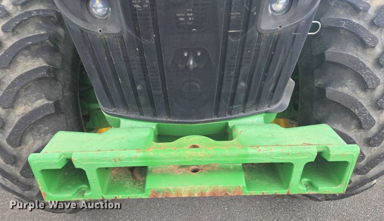 image for item DU7918 2012 John Deere 7230R MFWD tractor