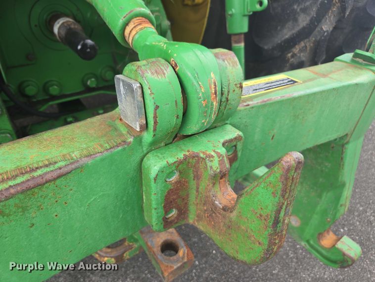 image for item DU7918 2012 John Deere 7230R MFWD tractor