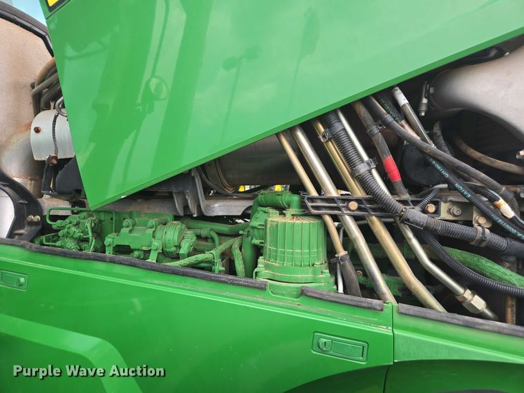 image for item DU7918 2012 John Deere 7230R MFWD tractor