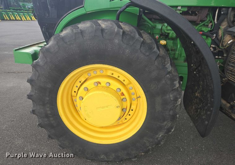 image for item DU7918 2012 John Deere 7230R MFWD tractor