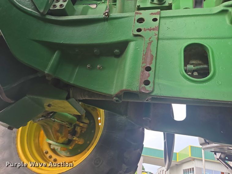 image for item DU7918 2012 John Deere 7230R MFWD tractor