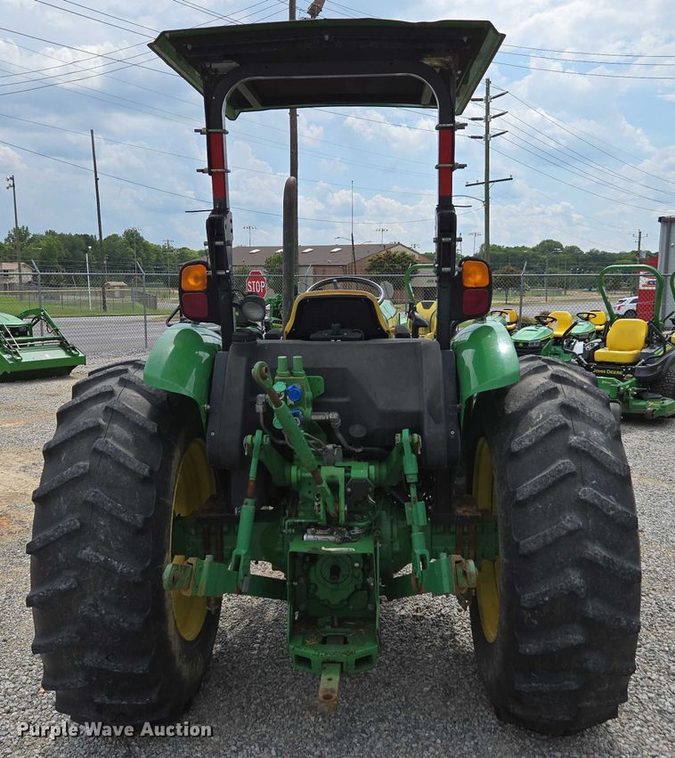 image for item DU7919 2013 John Deere 5101E MFWD tractor