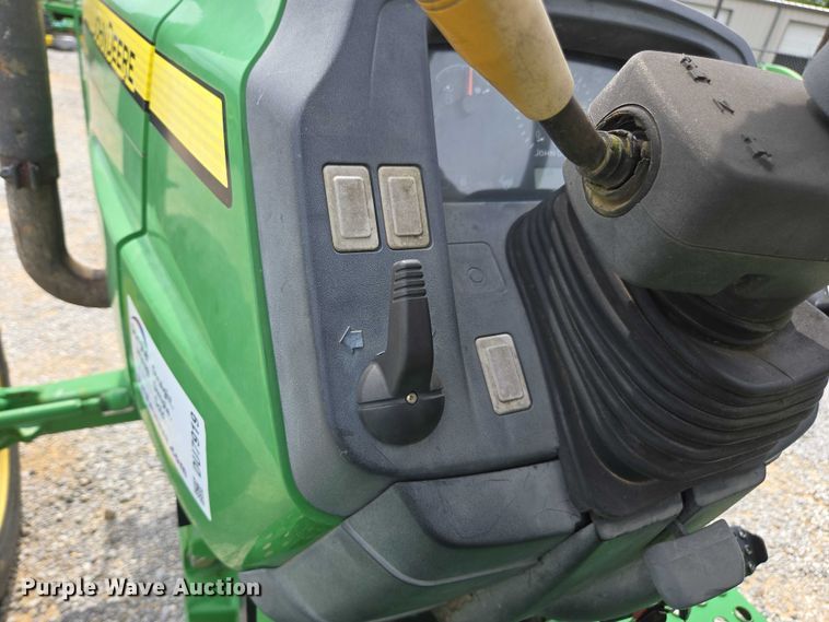 image for item DU7919 2013 John Deere 5101E MFWD tractor