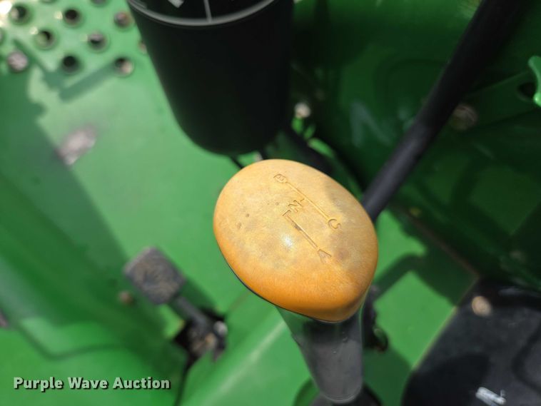 image for item DU7919 2013 John Deere 5101E MFWD tractor