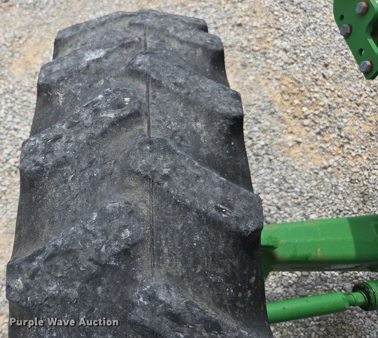 image for item DU7919 2013 John Deere 5101E MFWD tractor