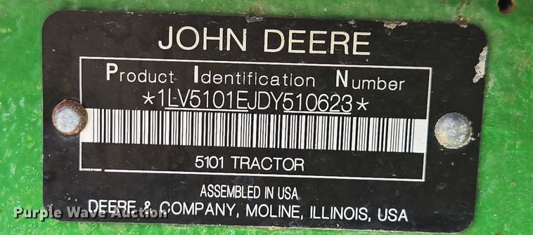 image for item DU7919 2013 John Deere 5101E MFWD tractor