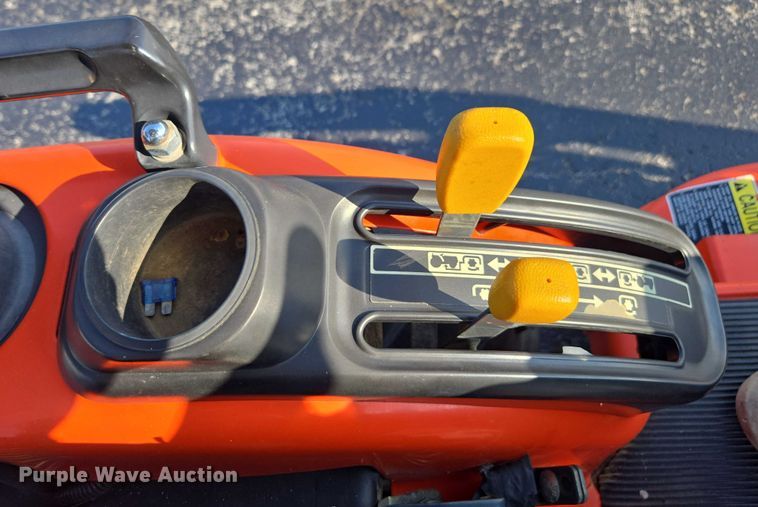 image for item DU7920 2005 Kubota BX1500D tractor