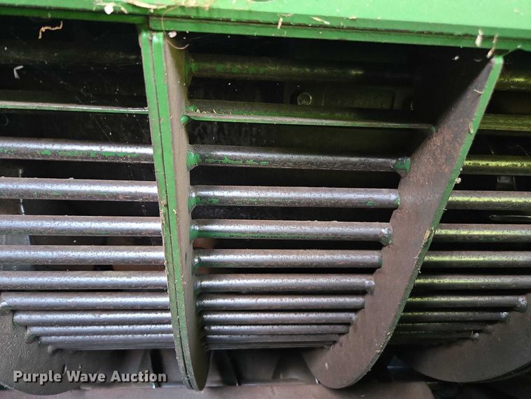 image for item DU7921 2014 John Deere S690 RWA combine