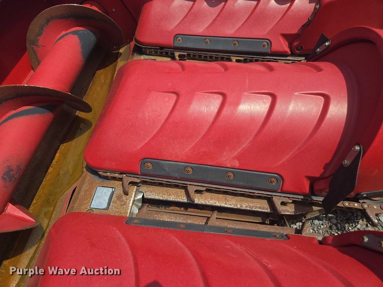 image for item DU7924 2018 Case IH 4412F corn head