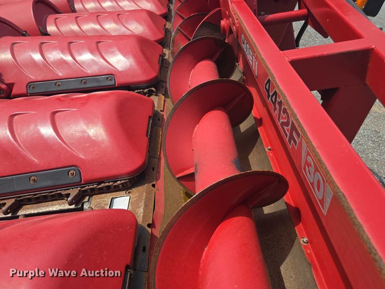 image for item DU7924 2018 Case IH 4412F corn head