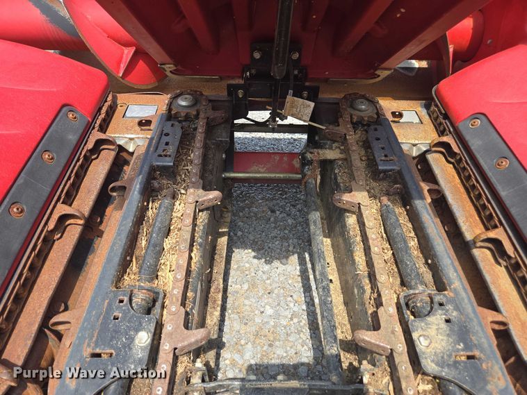 image for item DU7924 2018 Case IH 4412F corn head