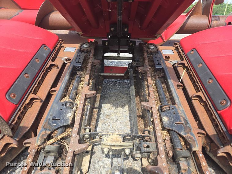 image for item DU7924 2018 Case IH 4412F corn head