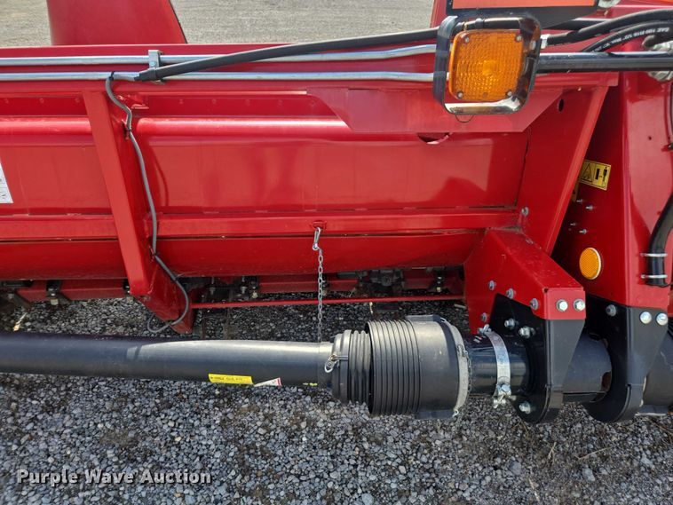 image for item DU7924 2018 Case IH 4412F corn head