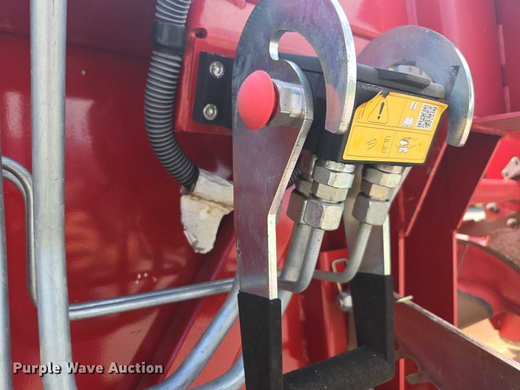 image for item DU7924 2018 Case IH 4412F corn head