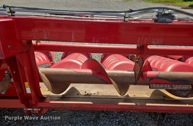 image for item DU7924 2018 Case IH 4412F corn head
