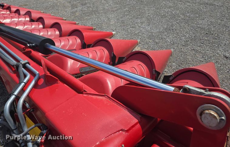 image for item DU7924 2018 Case IH 4412F corn head