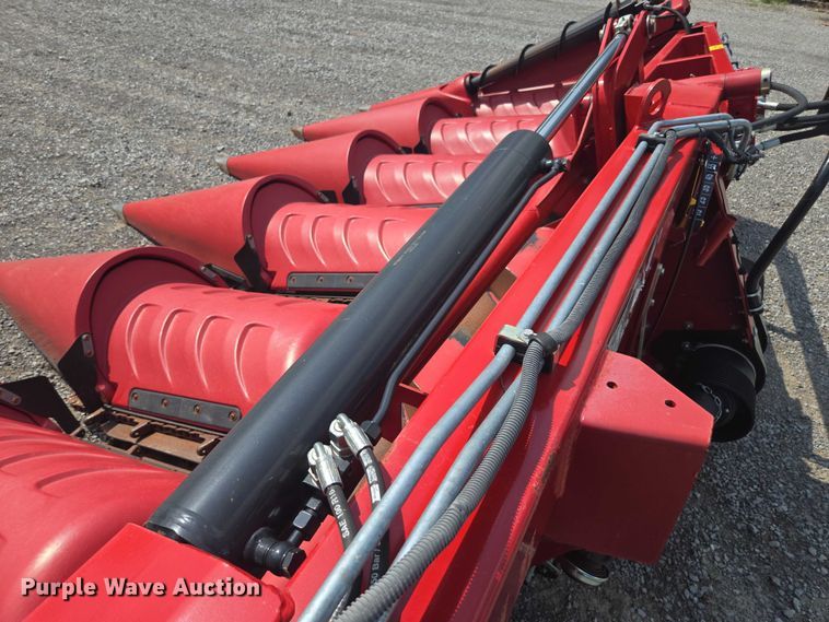 image for item DU7924 2018 Case IH 4412F corn head