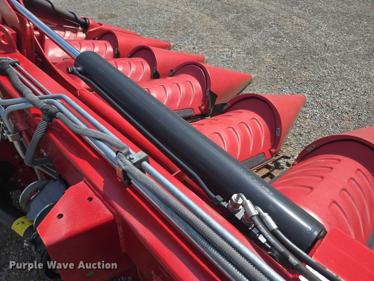 image for item DU7924 2018 Case IH 4412F corn head