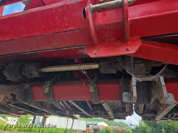 image for item DU7924 2018 Case IH 4412F corn head