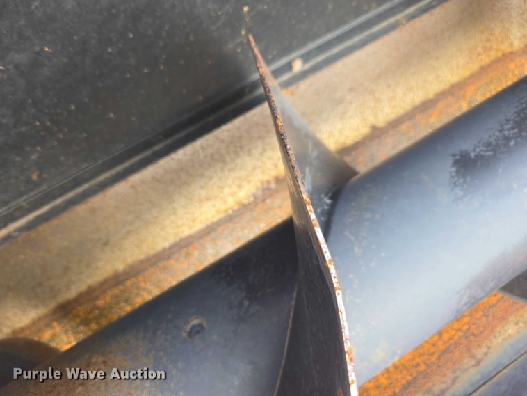 image for item DU7925 2010 Geringhoff NorthStar corn head