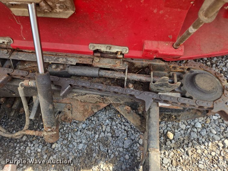 image for item DU7925 2010 Geringhoff NorthStar corn head