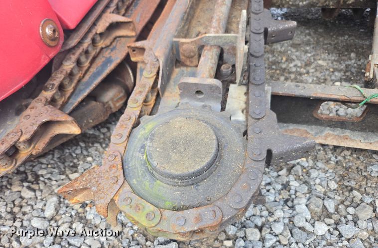 image for item DU7925 2010 Geringhoff NorthStar corn head