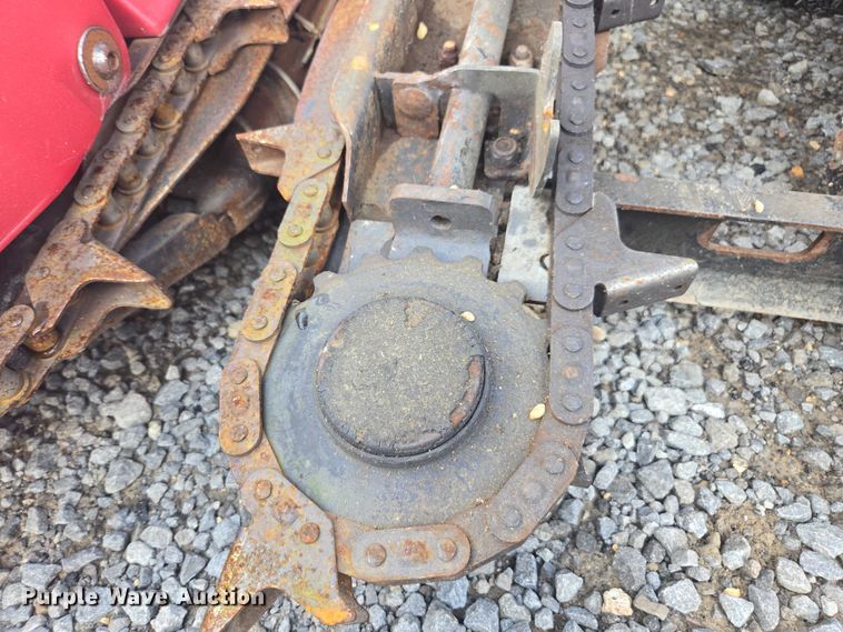 image for item DU7925 2010 Geringhoff NorthStar corn head