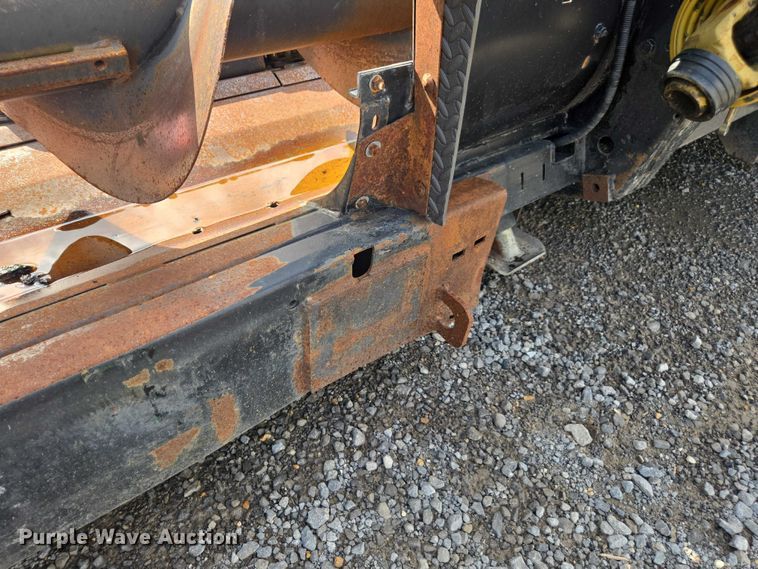 image for item DU7925 2010 Geringhoff NorthStar corn head