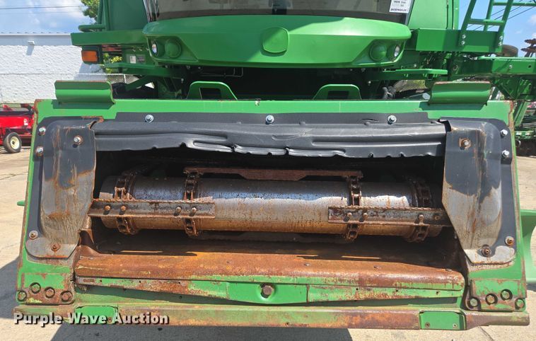 image for item DU7941 2019 John Deere S780 RWA combine