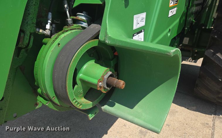 image for item DU7941 2019 John Deere S780 RWA combine