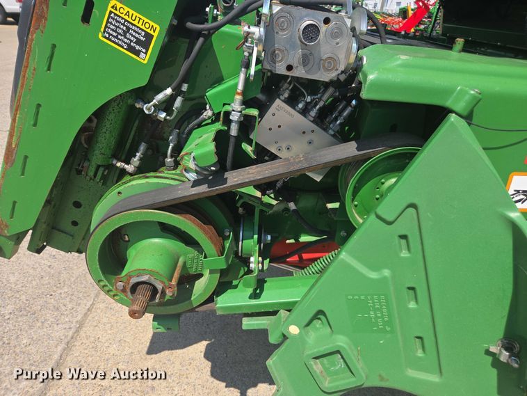 image for item DU7941 2019 John Deere S780 RWA combine