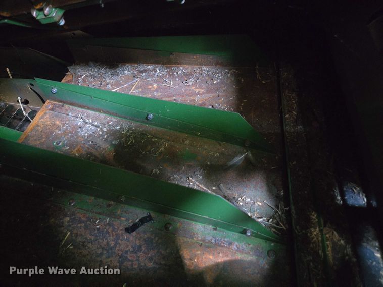 image for item DU7941 2019 John Deere S780 RWA combine