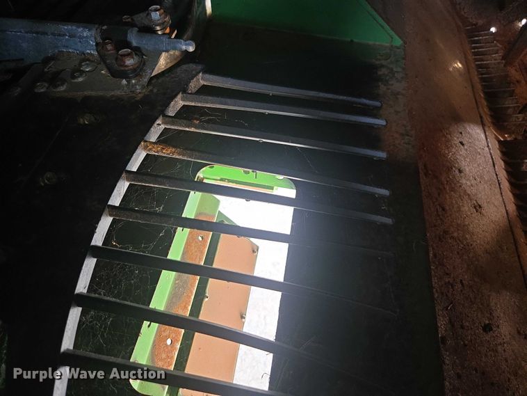 image for item DU7941 2019 John Deere S780 RWA combine