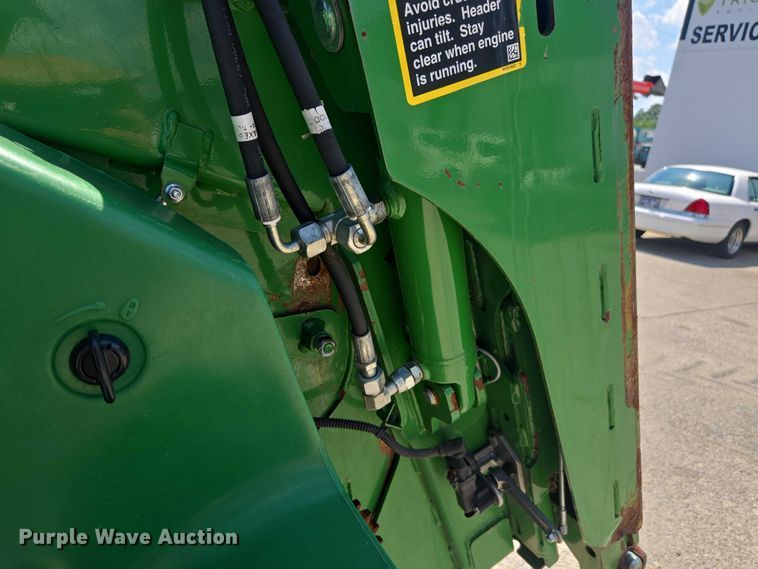 image for item DU7941 2019 John Deere S780 RWA combine