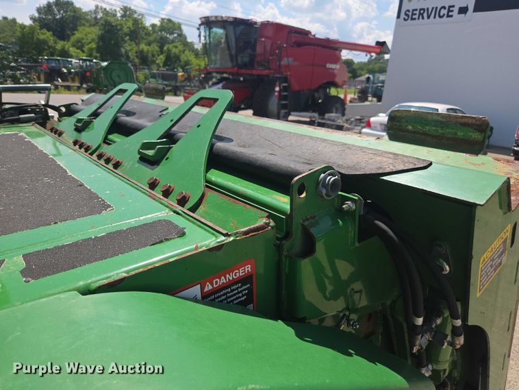 image for item DU7941 2019 John Deere S780 RWA combine