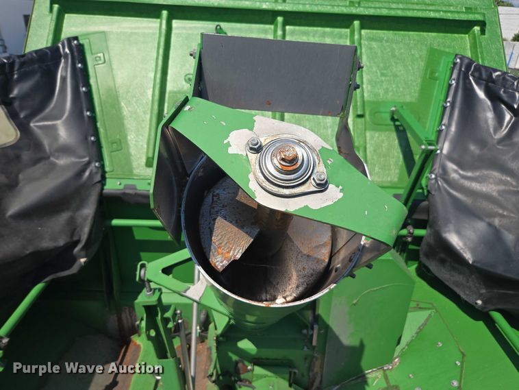 image for item DU7941 2019 John Deere S780 RWA combine