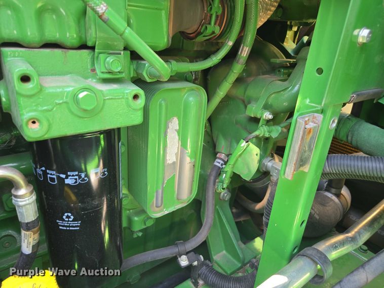 image for item DU7941 2019 John Deere S780 RWA combine